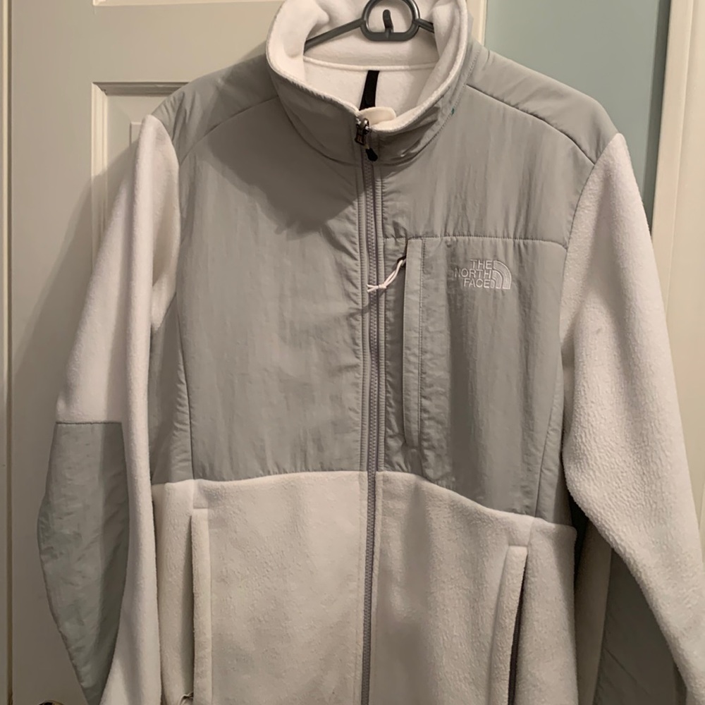 Womens size XL North face Denali  excellent used condition